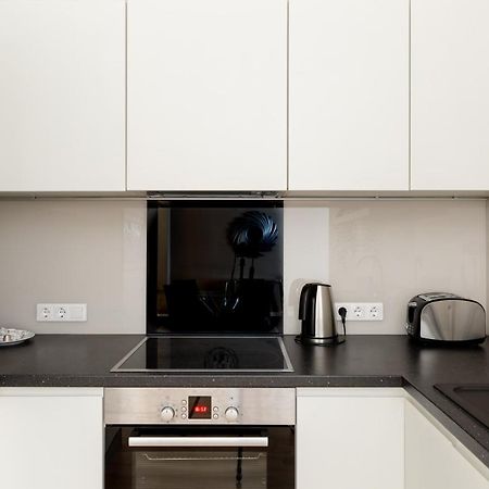 Lovely 2-Bedroom Apartment At The Vaci Street Budapeşte Dış mekan fotoğraf